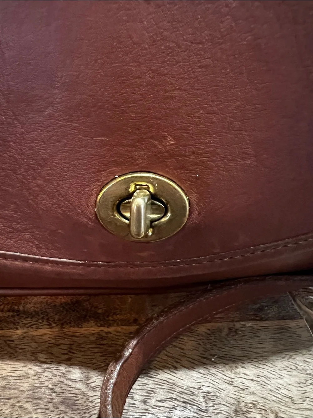 Vintage Coach City Bag Classic Brown Leather Crossbody Bag # 9790 - Picture 2 of 14
